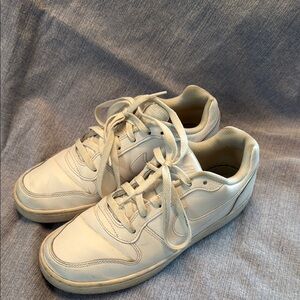 Nike White Sneakers Classic Low-Top Style